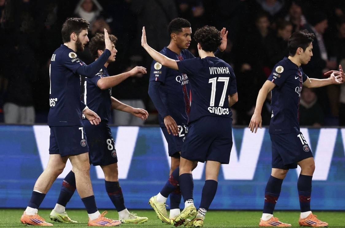 Yiwan28-德布劳内在巴黎圣日耳曼比赛中回归赛场，势不可挡引发热议！的简单介绍