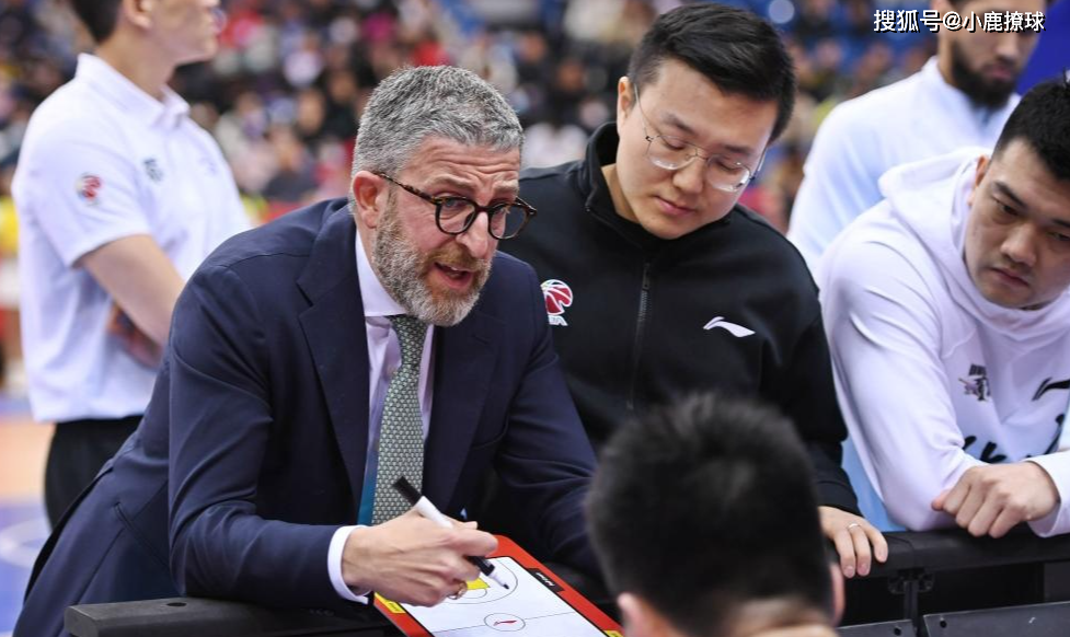 亿万28-关于莎拉波娃在TES比赛中出色防守,爆冷引发热议!的信息